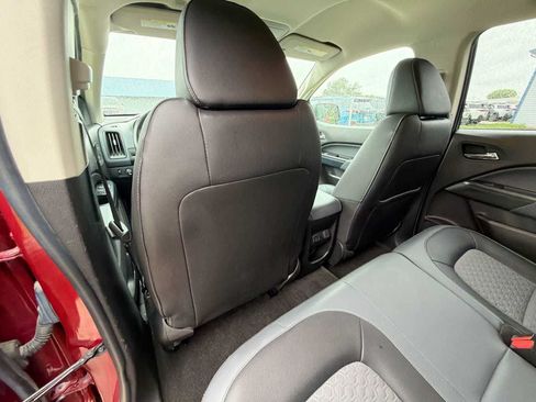 Used 2018 Chevrolet Colorado Z71 AWD/4WD image 15