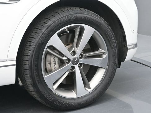 Used 2023 Genesis GV80 2.5T w/ Prestige 20" Package image 6