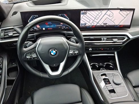 Used 2024 BMW 330i xDrive Sedan AWD/4WD image 13