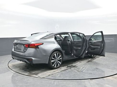 Used 2019 Nissan Altima 2.5 SR image 23