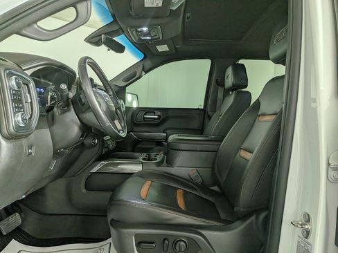 Used 2020 GMC Sierra 1500 AT4 w/ AT4 Premium Package image 16