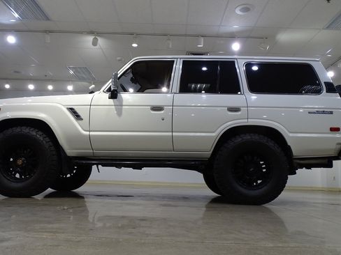 Used 1988 Toyota Land Cruiser AWD/4WD image 7