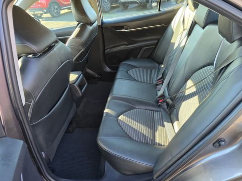 Used 2021 Toyota Camry SE w/ Convenience Package image 31