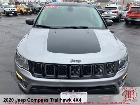 Used 2020 Jeep Compass Trailhawk AWD/4WD image 8