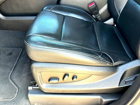 Used 2020 Chevrolet Tahoe Premier RWD image 15