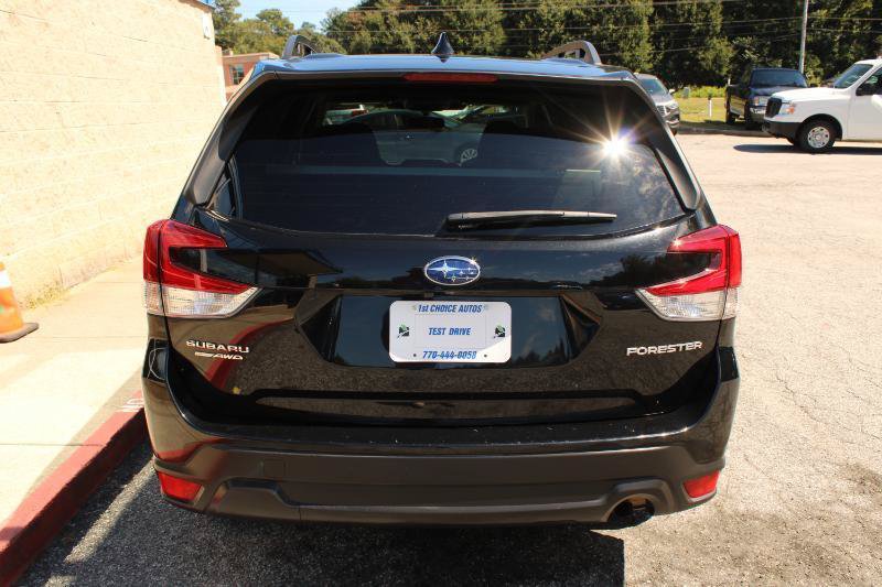 Used 2022 Subaru Forester Premium AWD/4WD image 5