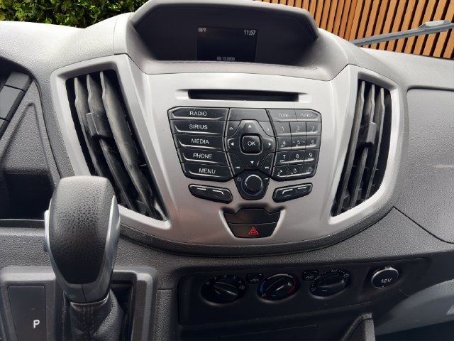 Used 2017 Ford Transit 350 XLT RWD image 17