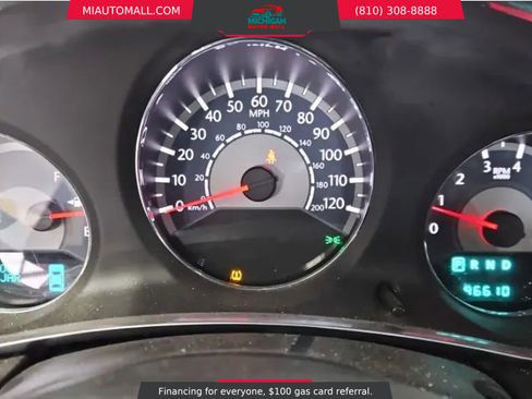 Used 2012 Chrysler 200 Touring image 8