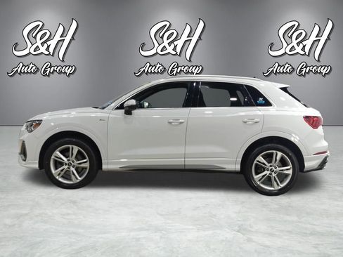 Used 2022 Audi Q3 2.0T Premium Plus w/ Premium Plus Package AWD/4WD image 16