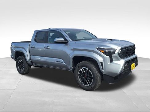 New 2026 Toyota Tacoma TRD Sport image 8