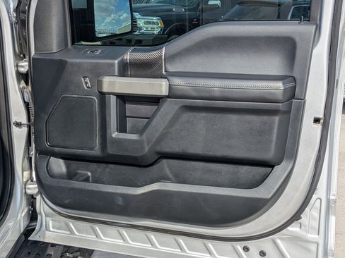 Used 2019 Ford F150 Raptor w/ Equipment Group 802A Luxury image 26