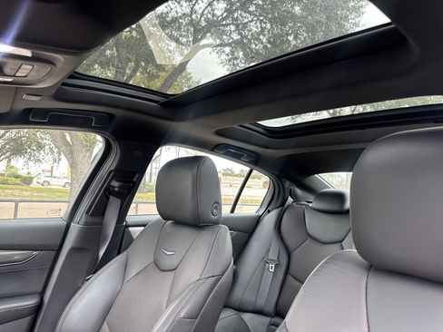 Used 2023 Cadillac CT5 Sport image 7