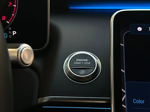 Certified 2025 Mercedes-Benz S 580 4MATIC Sedan image 23