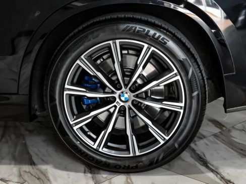 Used 2020 BMW X5 M50i AWD/4WD image 55