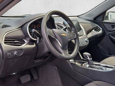 Certified 2024 Chevrolet Malibu LT FWD image 10