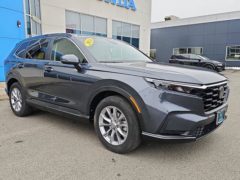 Used 2024 Honda CR-V EX image 3