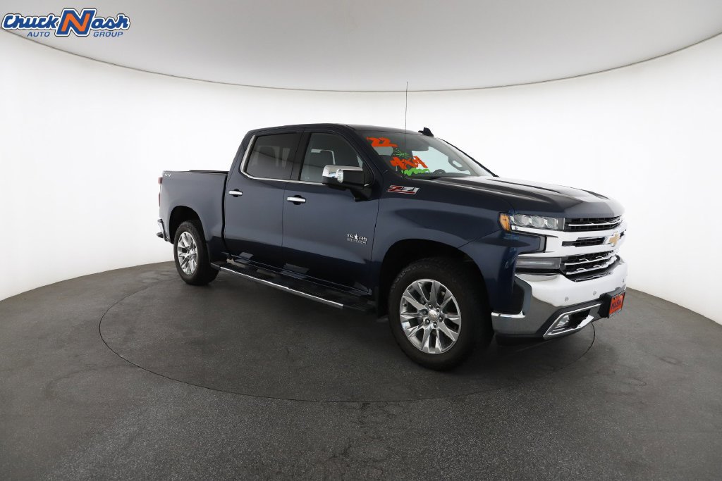 Used 2022 Chevrolet Silverado 1500 LTZ w/ Z71 Off-Road Package AWD/4WD image 2