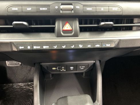 New 2026 Kia K4 FWD image 15