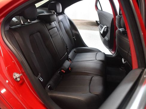 Used 2020 Mercedes-Benz A 220 image 38