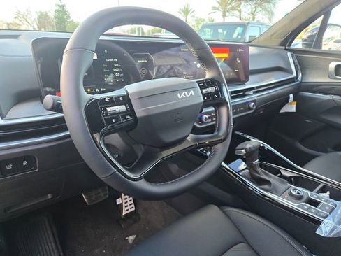New 2026 Kia Sorento SX Prestige AWD/4WD image 12