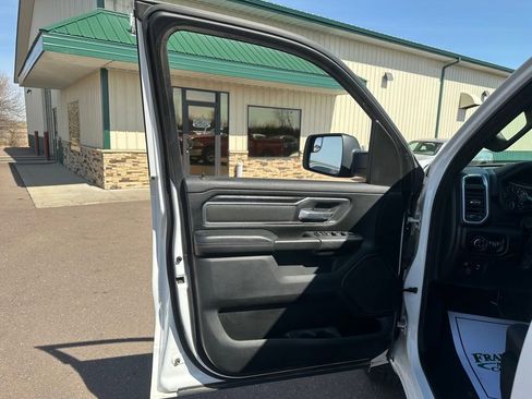 Used 2019 RAM 1500 Big Horn image 11