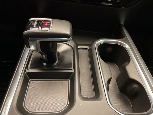 Used 2022 Chevrolet Silverado 1500 LTZ image 15