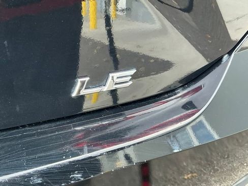 Used 2025 Toyota Camry LE image 6