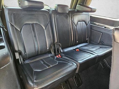 Used 2021 Ford Expedition Limited image 21