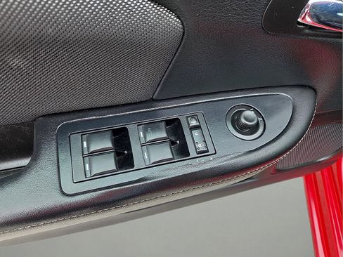 Used 2014 Dodge Avenger SE image 14