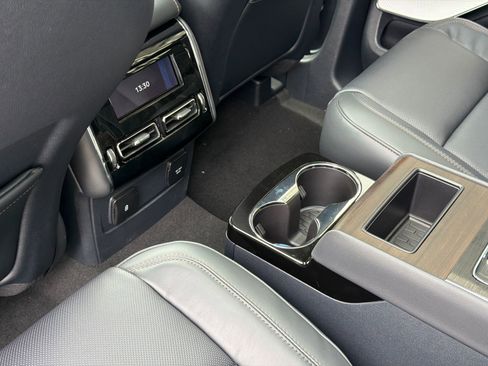 New 2026 Lincoln Aviator Reserve AWD/4WD image 21