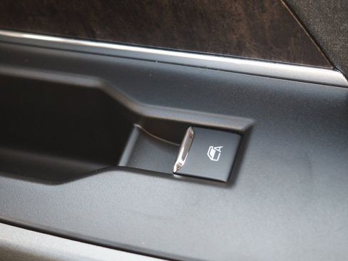 New 2026 Ford F350 Lariat w/ Black Appearance Package image 27