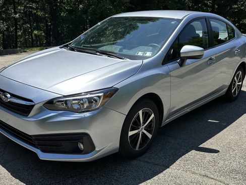 Used 2021 Subaru Impreza 2.0i Premium w/ Popular Package #1 AWD/4WD image 1