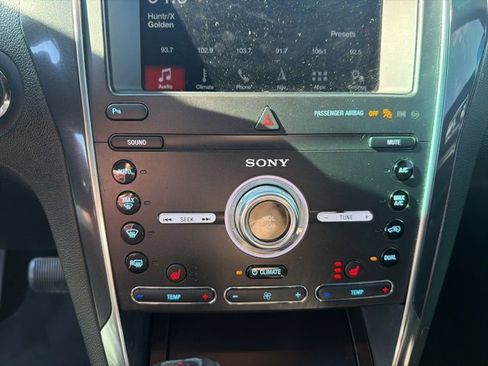 Used 2019 Ford Explorer Sport image 9