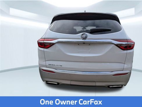 Used 2020 Buick Enclave Premium w/ Sun and Sites Package image 5