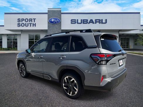 Certified 2025 Subaru Forester Limited AWD/4WD image 5