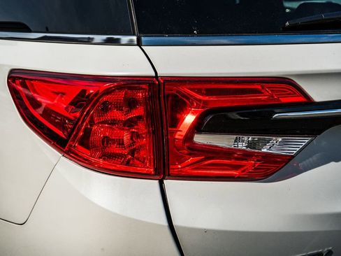 Used 2022 Honda Odyssey Touring image 8
