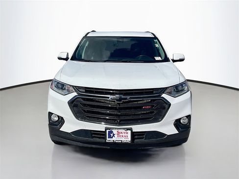 Used 2020 Chevrolet Traverse RS image 2