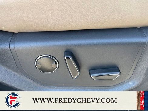 Used 2024 Ford Expedition Limited AWD/4WD image 41