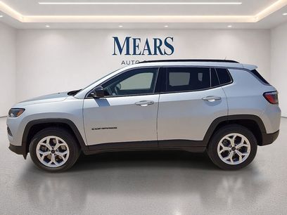 Used 2025 Jeep Compass Latitude