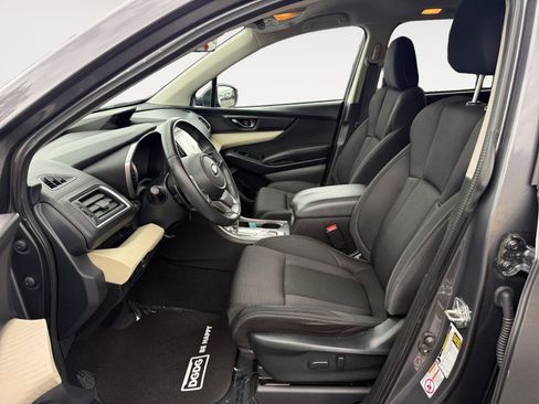 Used 2019 Subaru Ascent Premium w/ Popular Package #1 AWD/4WD image 10