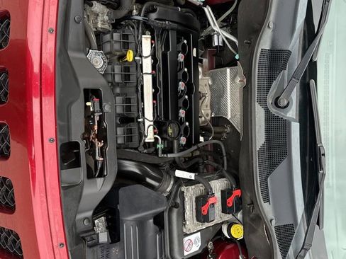 Used 2016 Jeep Patriot High Altitude AWD/4WD image 32