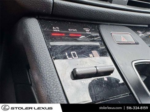 Used 2023 Porsche Macan S image 36