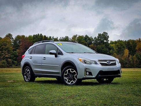Used 2017 Subaru Crosstrek 2.0i Limited w/ Popular Package #2 image 2
