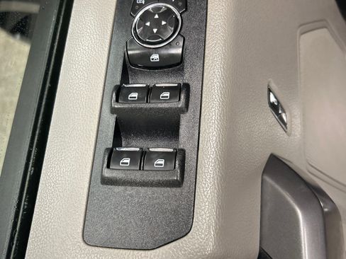 Used 2020 Ford F150 XLT w/ Equipment Group 301A Mid image 9