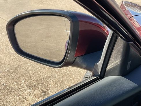 Used 2024 Nissan Sentra SV image 11