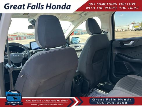 Used 2021 Ford Escape SE w/ Cold Weather Package AWD/4WD image 21