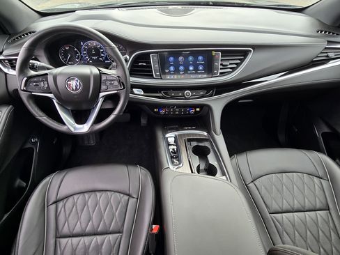 Used 2023 Buick Enclave Avenir w/ Avenir Technology Package image 12