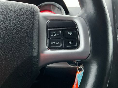 Used 2017 Dodge Grand Caravan GT image 19