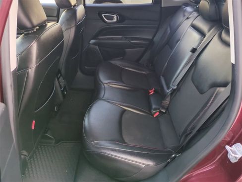 Used 2022 Jeep Compass Trailhawk image 19