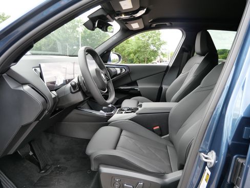 New 2026 BMW X3 xDrive30i w/ Convenience Package AWD/4WD image 5